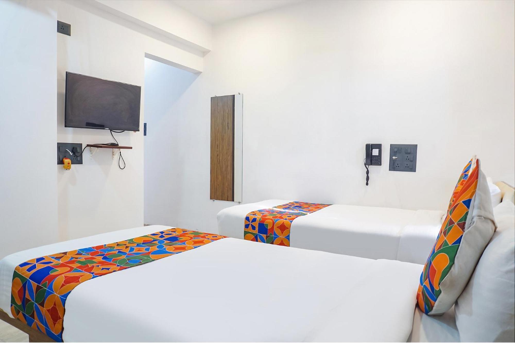 Fabhotel Atithi Regency Пуна Экстерьер фото