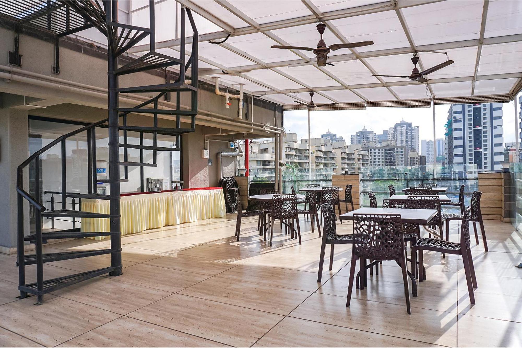 Fabhotel Atithi Regency Пуна Экстерьер фото